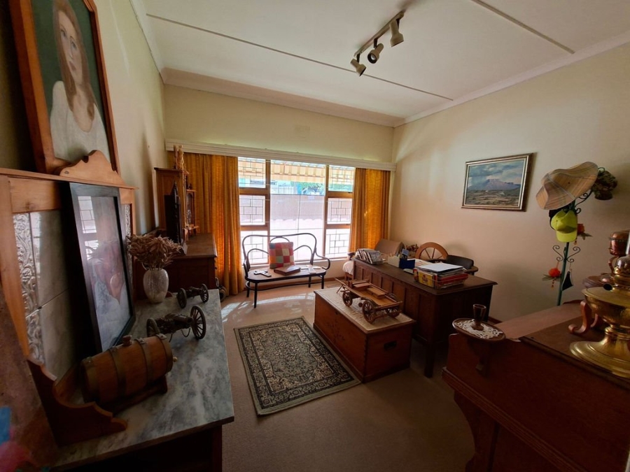 4 Bedroom Property for Sale in Vanrhynsdorp Western Cape